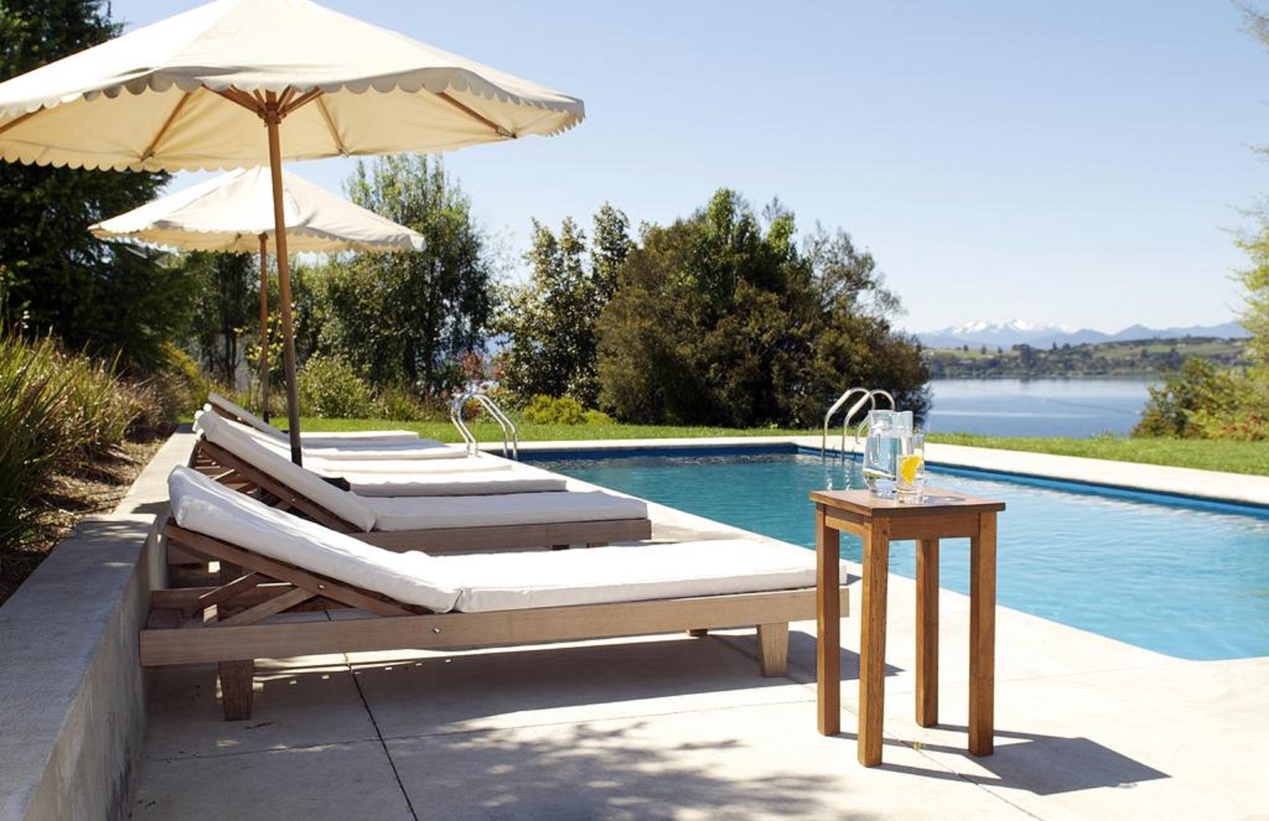 Enjoy Puerto Varas Buitenkant foto The pool at the Hotel de la Plage